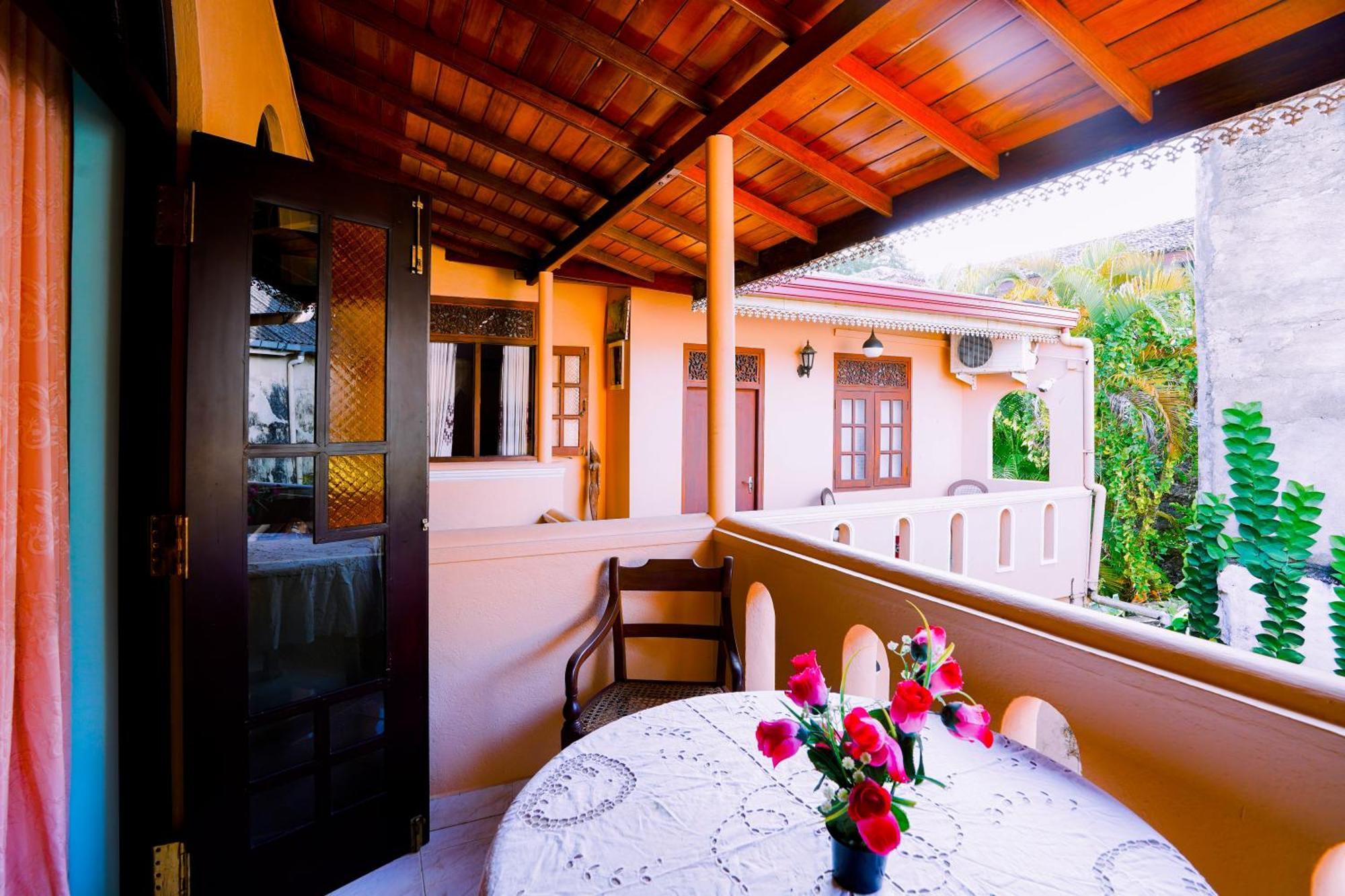 Frangipani Motel Galle Luaran gambar