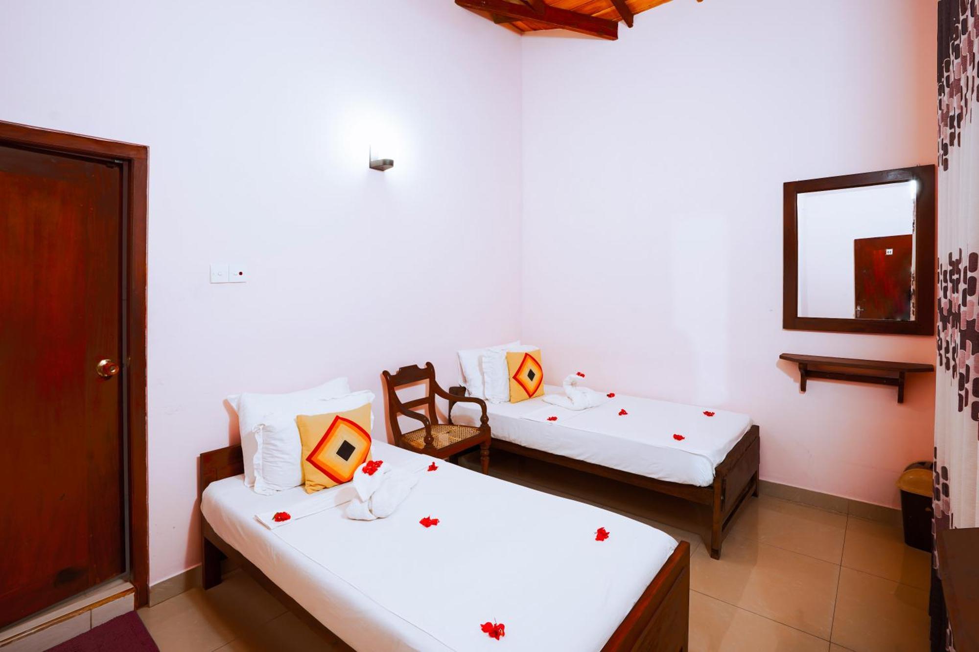 Frangipani Motel Galle Luaran gambar