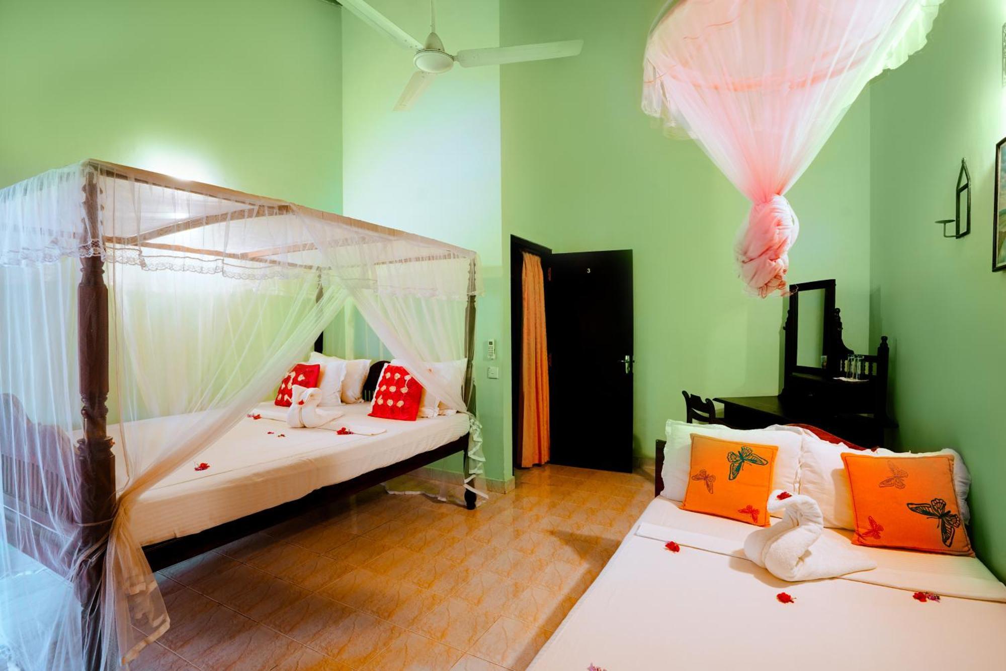 Frangipani Motel Galle Luaran gambar